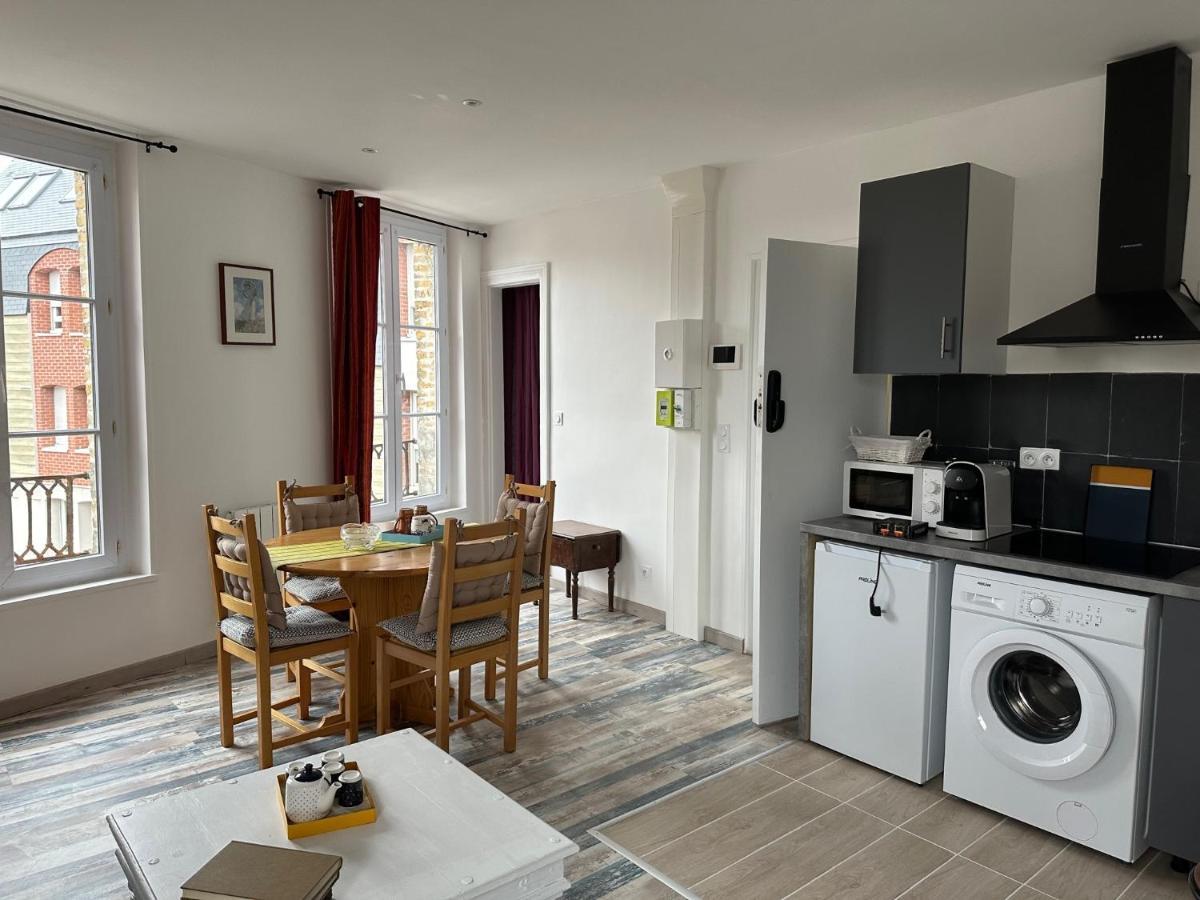 Des Beaux Appartements Deluxe Dieppe Exteriér fotografie