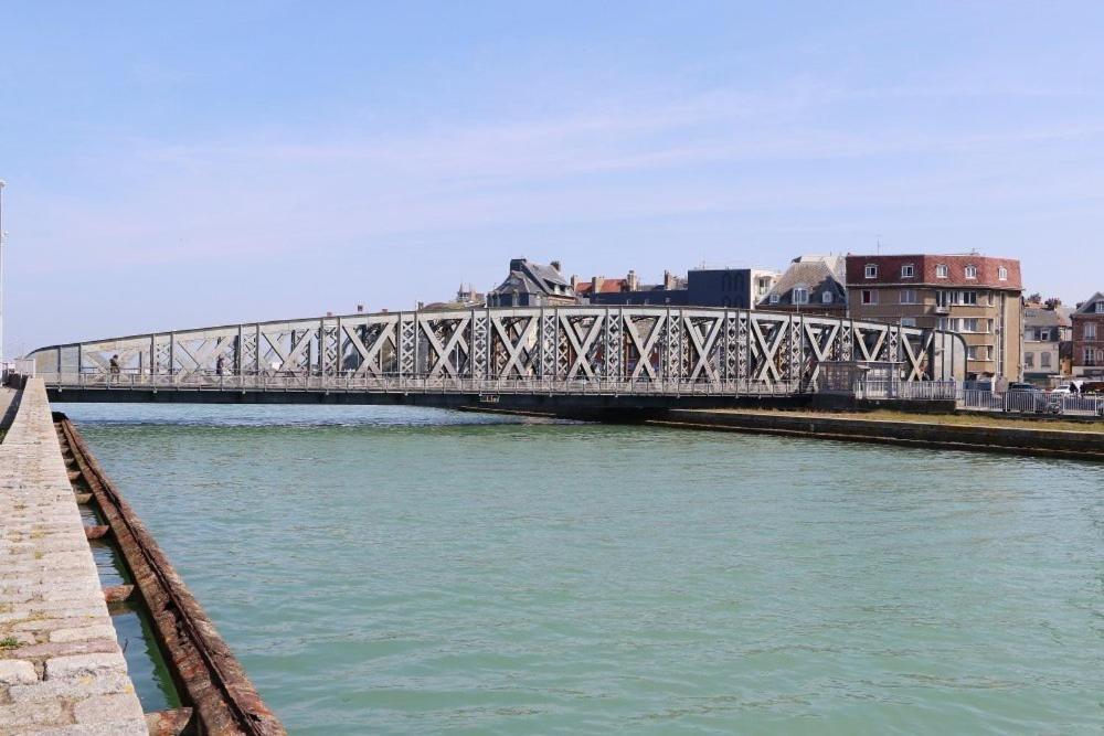 Des Beaux Appartements Deluxe Dieppe Exteriér fotografie