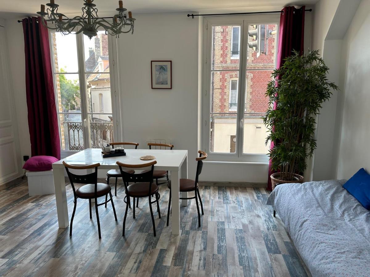 Des Beaux Appartements Deluxe Dieppe Exteriér fotografie